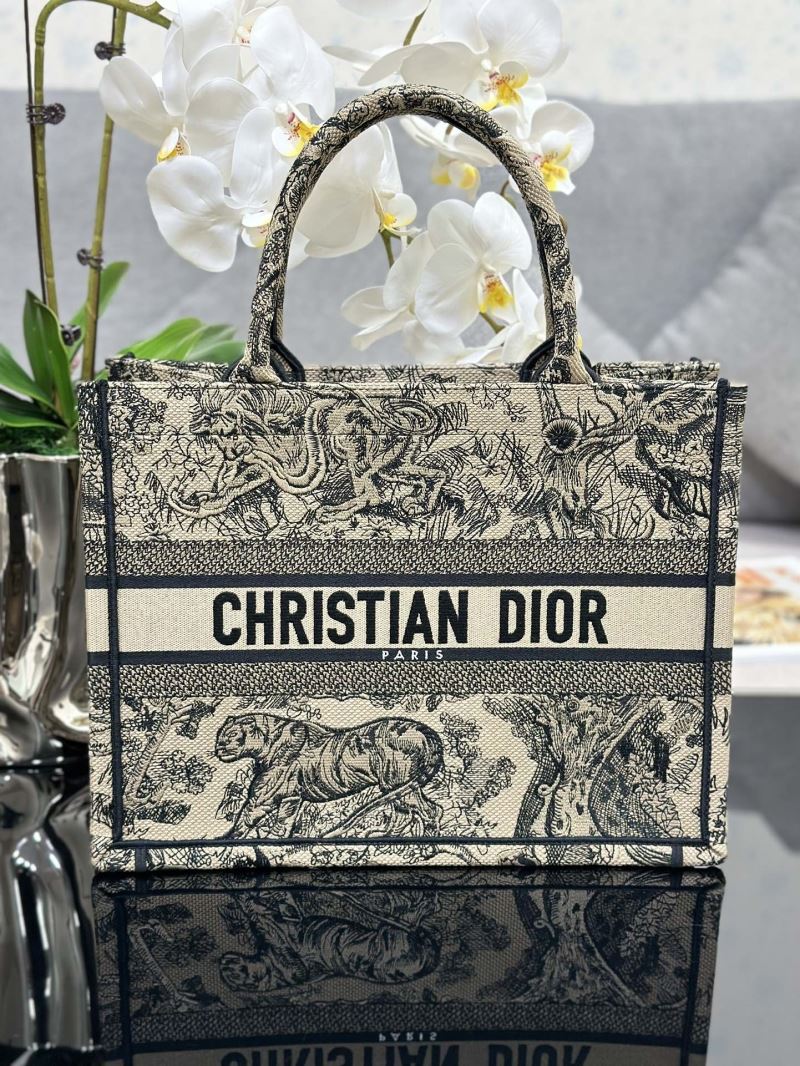 Christian Dior Shopping Bags